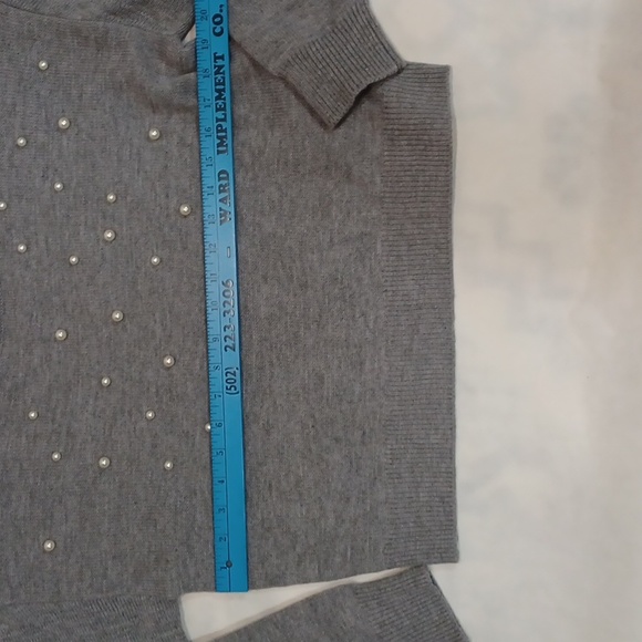 H&M Divided Pearl Beaded Pullover‎ Sweater Light Gray Size S - Picture 5 of 8